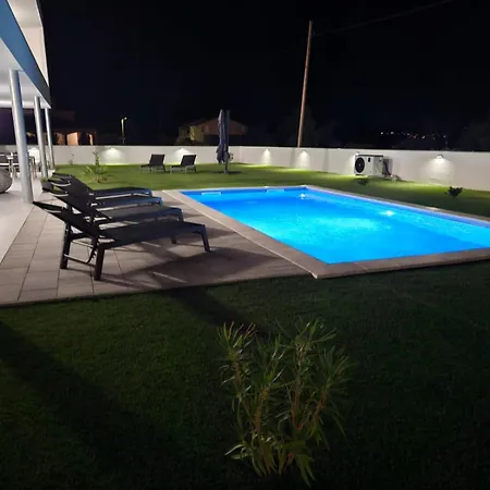 Villa Lux Slatki *