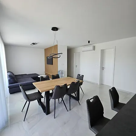 Lux Slatki Villa Starigrad-Paklenica